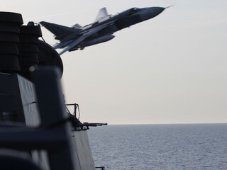 su 24 torpedoborec usa 1140 (SITA AP)